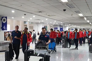 Đội tuyển Việt Nam tại sân bay Ninoy Aquino