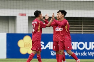 Đại học Văn Lang rộng cửa vào tứ kết sau trận thắng 3-1 trước ĐH TDTT Đà Nẵng