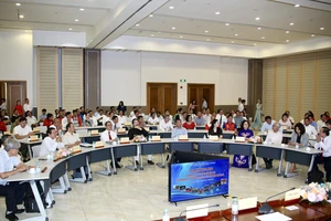 Các đại biểu tham dự Hội thảo. 