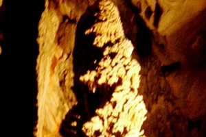 Quảng Bình phát hiện 3 hang động mới tuyệt đẹp