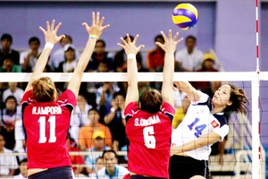 SEA Games - Chung kết bóng chuyền nữ: Không thể hạ người Thái
