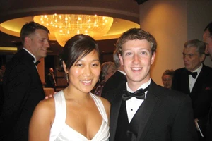 “Thế lực mới” Mark Zuckerberg