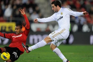 Real Madrid (1) - Mallorca (7): Trận cuối của Higuain?