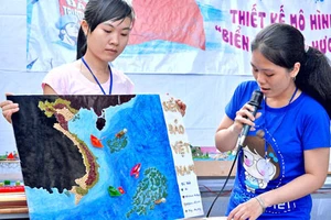 Hội thi sinh viên sáng tạo mô hình “Biển đảo quê hương Việt Nam”