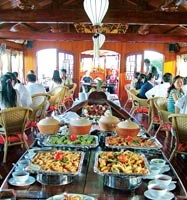 TPHCM: Thiên đường “Food tour”