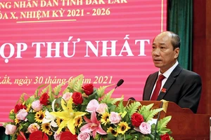 Ông Phạm Ngọc Nghị tái đắc cử chức Chủ tịch UBND tỉnh Đắk Lắk