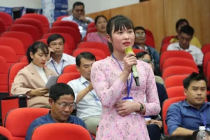 Chủ tịch tỉnh Đắk Nông đối thoại với nông dân