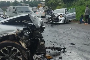 Đắk Nông: Hai ô tô va chạm, thầy giáo dạy lái xe tử vong