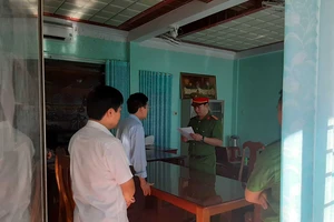 Bắt tạm giam Chủ tịch huyện Đức Cơ, tỉnh Gia Lai