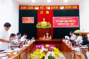 Cảnh cáo nguyên Giám đốc Sở KH-CN Kon Tum liên quan đến sai phạm AIC