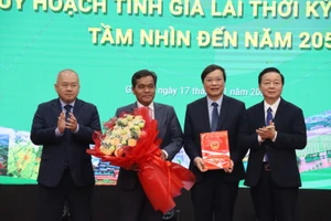 Phó Thủ tướng Chính phủ Trần Hồng Hà: Gia Lai xây dựng nông nghiệp xanh, nông nghiệp dược liệu
