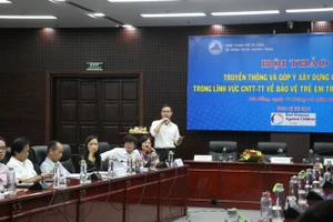 Các đại biểu góp ý hoàn thiện Báo cáo để xây dựng chính sách ngành CNTT-TT 