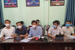 Đoàn công tác của Bộ Y tế đến và làm việc tại UBND phường Hòa Khánh Bắc