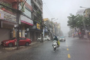 Hiện Đà Nẵng đang có mưa rất to 