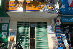 Một số chi nhánh bưu điện Việt Nam hạn chế mở cửa do thông báo mới vào tối ngày 16-5