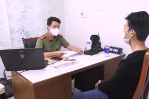 Một thanh niên lừa đảo chiếm đoạt tiền qua mạng vừa bị Công an Đà Nẵng đã bắt giữ
