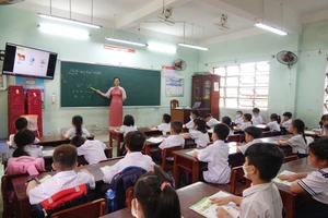 Tiết học của một lớp thuộc trường tiểu học Thái Thị Bôi (quận Cẩm Lệ, TP Đà Nẵng)