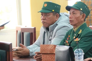 Những cựu chiến binh tham dự lễ ra mắt CLB “Trái tim người lính miền Trung – Tây Nguyên”
