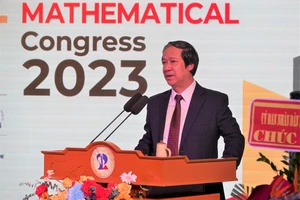 Bộ trưởng Bộ GD - ĐT Nguyễn Kim Sơn dự Hội nghị Toán học toàn quốc lần thứ X, năm 2023. Ảnh: XUÂN QUỲNH
