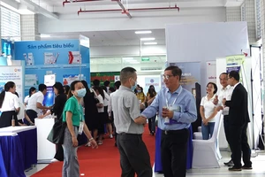 Hội nghị Khoa học quốc tế Bệnh viện Đà Nẵng năm 2023 thu hút hơn 700 đại biểu. Ảnh: XUÂN QUỲNH