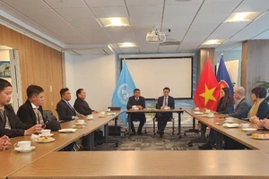 Đoàn công tác TP Đà Nẵng làm việc với Phái đoàn Thường trực Việt Nam tại Liên hợp quốc