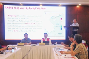 Ông Hoàng Phúc Lâm, Phó Giám đốc Trung tâm dự báo khí tượng thủy văn Quốc gia dự báo tình hình thiên tai năm 2024 tại Việt Nam. Ảnh: XUÂN QUỲNH