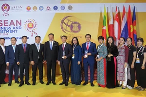 Công ty Yến sào Khánh Hòa vinh dự nhận Giải thưởng Doanh nghiệp Asean