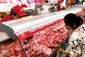 Hệ thống siêu thị Co.opmart, Co.opXtra, Co.op Food của Saigon Co.op đã được chuẩn bị nguồn thịt heo an toàn và giá tốt, không lo thiếu hàng