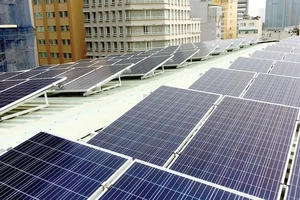Khuyến khích đầu tư hệ thống năng lượng mặt trời trên mái nhà 
