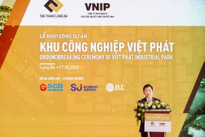 Ông Võ Tấn Hoàng Văn - Thành viên HĐQT kiêm Tổng Giám đốc phát biểu tại buổi lễ