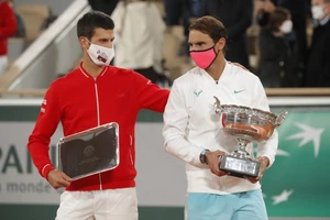 Roland Garros dời lịch vì... 10 triệu EUR