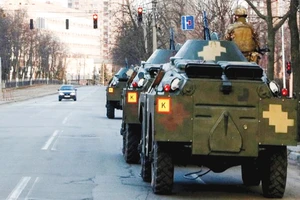 Quân đội Nga tại thành phố Melitopol, phía Nam Ukraine. Ảnh: REUTERS