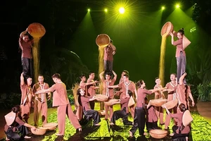 Chương trình "Mekong show" của Nhà hát Nghệ thuật Phương Nam