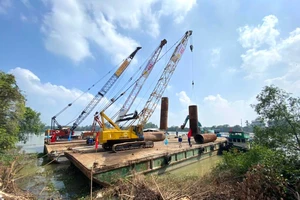 Thi công cầu Bạch Đằng nối liền 2 tỉnh Bình Dương - Đồng Nai
