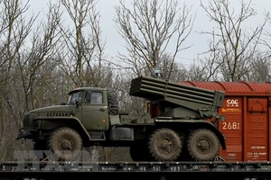 Xe quân sự của Nga triển khai tại Ukraine. Ảnh: AFP/TTXVN