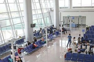 Tháng 9-2024: Đưa vào khai thác nhà ga T3, sân bay Tân Sơn Nhất