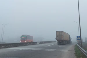 Hà Tĩnh: Sương mù dày đặc phủ kín khắp nơi
