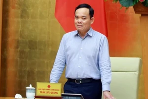 Phó Thủ tướng Trần Lưu Quang chủ trì cuộc họp với 17 bộ, cơ quan Trung ương về tình hình giải ngân vốn đầu tư công. Ảnh: VGP