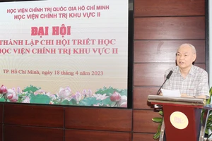GS.TS Lê Hữu Nghĩa, Chủ tịch Hội Triết học Việt Nam phát biểu tại đại hội