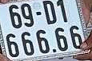 Bấm được biển số xe “ngũ quý” 666.66, bán lại giá 235 triệu đồng