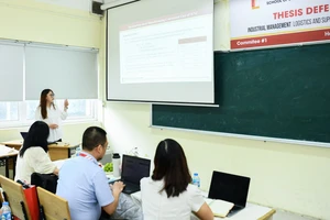 Sinh viên Đại học Bách khoa Hà Nội trong một tiết học