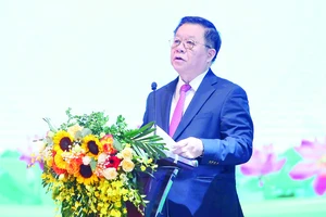 Trưởng ban Tuyên giáo Trung ương Nguyễn Trọng Nghĩa phát biểu tại lễ tổng kết và trao giải. Ảnh: TTXVN