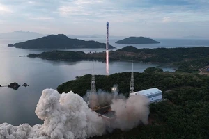Lo Triều Tiên phóng tên lửa, Hàn Quốc ban bố khuyến cáo đi lại đối với tàu thuyền