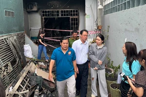 Tập trung khắc hậu quả vụ cháy khiến 3 mẹ con tử vong ở quận Gò Vấp