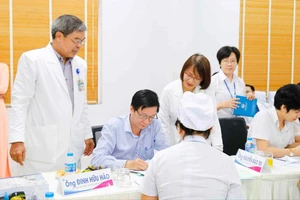 Đoàn kiểm tra đánh giá chất lượng của Sở Y tế TPHCM kiểm tra, đánh giá tại Bệnh viện Từ Dũ