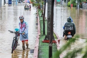 Mưa lớn gây ngập lụt tại tỉnh Rizal, Philippines. Ảnh tư liệu: THX/TTXVN