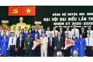 Ban Chấp hành Đảng bộ huyện Hóc Môn, nhiệm kỳ 2020-2025 ra mắt đại hội