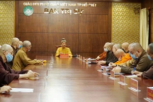 Ban Thường trực Ban Trị sự Giáo hội Phật giáo Việt Nam TPHCM họp phiên bất thường sáng nay 5-9