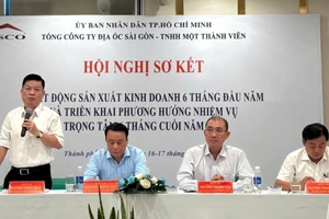 Tổng Giám đốc Tổng Công ty Địa ốc Sài Gòn TNHH MTV Nguyễn Tương Minh phát biểu tại hội nghị