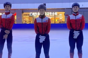 Các VĐV thuộc đội tuyển trượt băng tốc độ Hồng Kông đang tích cực chuẩn bị cho vòng loại Olympic